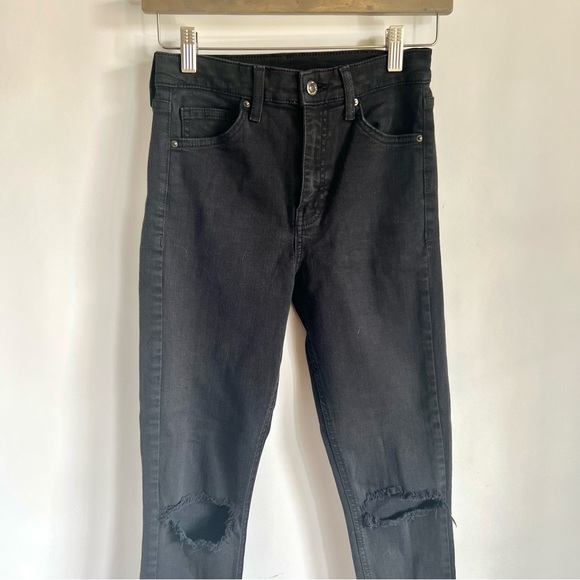 TOPSHOP Jamie High Waist Ripped Skinny Jeans in Black - Picture 5 of 8